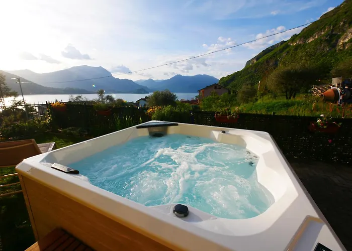 Garden Jacuzzi View Appartement *