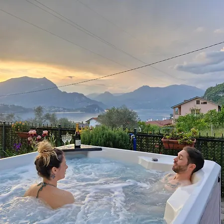 Garden Jacuzzi View Apartment *