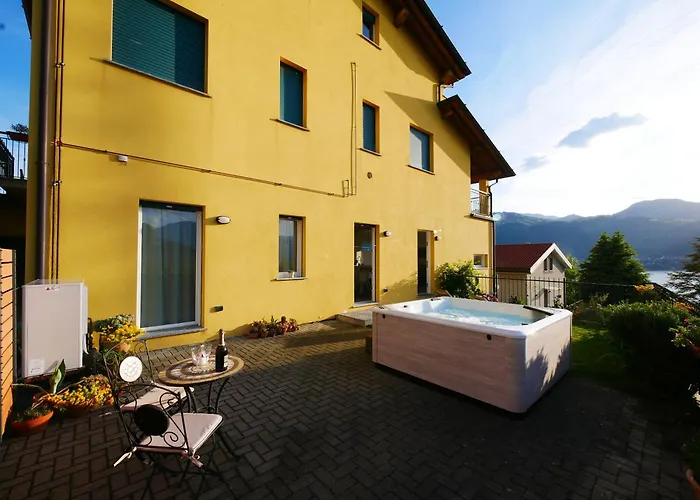 Garden Jacuzzi View