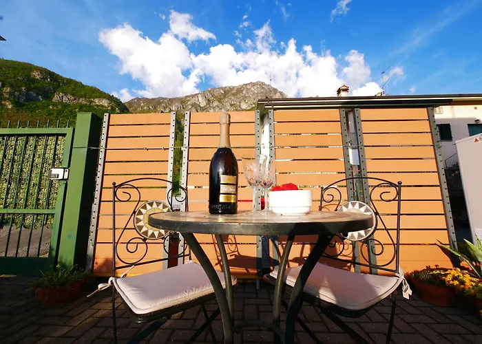 Garden Jacuzzi View
