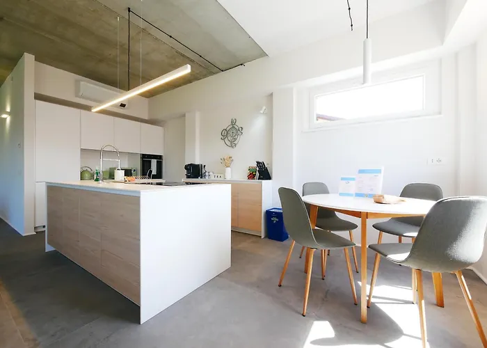 Garden Jacuzzi View Lierna