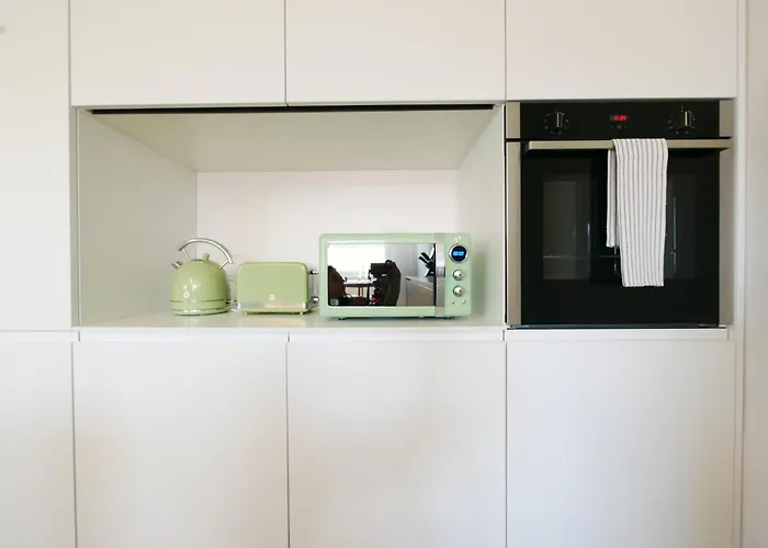 Garden Jacuzzi View Apartment